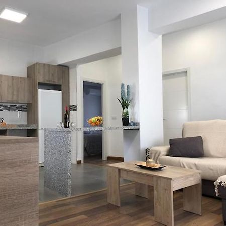 Rg Apartamentos อัลเมรีอา ภายนอก รูปภาพ