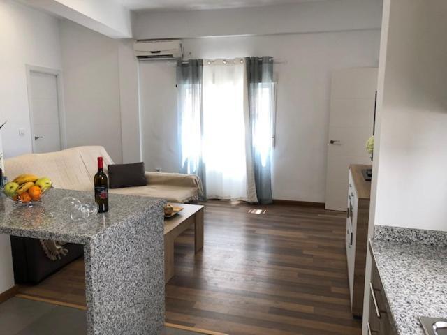 Rg Apartamentos อัลเมรีอา ภายนอก รูปภาพ